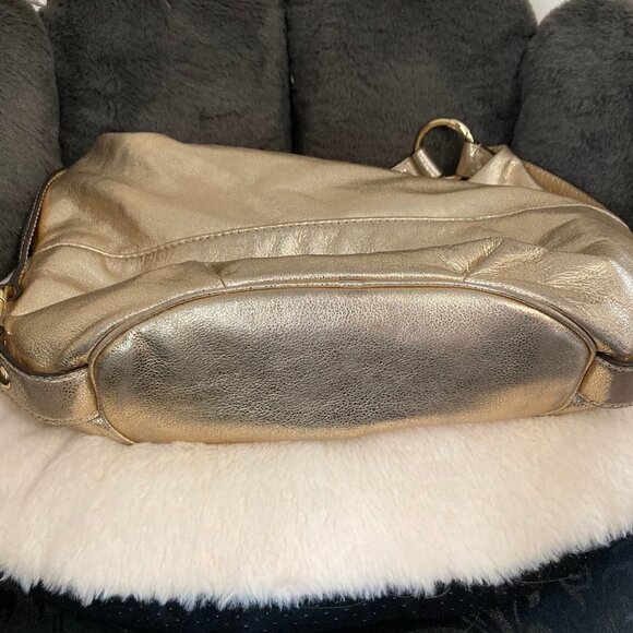 NWOT Gold Metallic Michael Kors Handbag (Large) - Picture 3 of 8